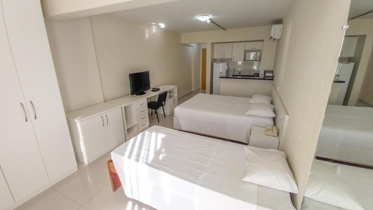 IKA Apart Hotel Brasília Buitenkant foto