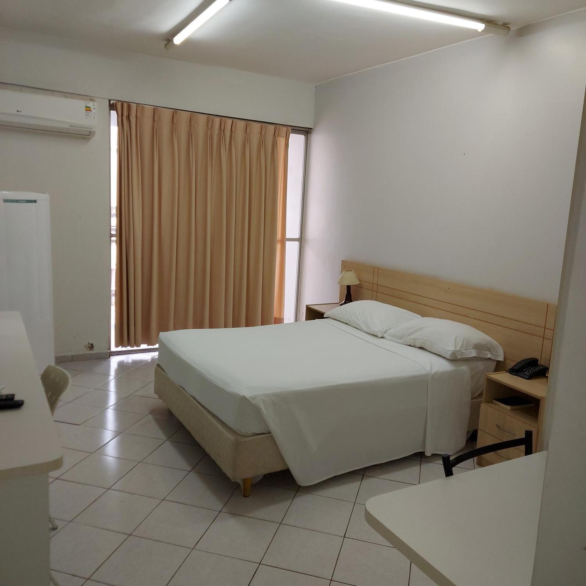 IKA Apart Hotel Brasília Buitenkant foto