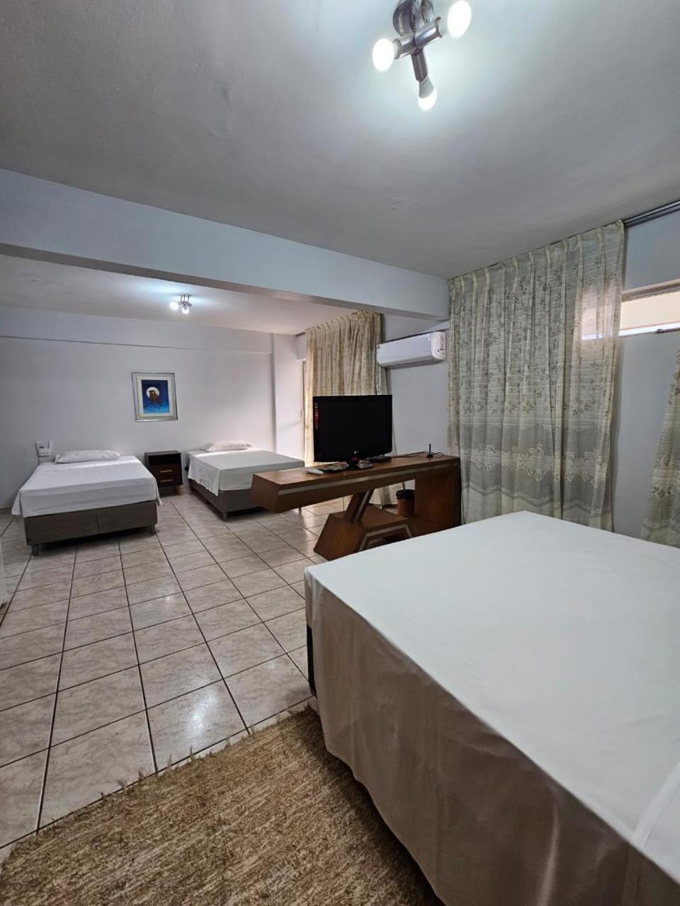 IKA Apart Hotel Brasília Buitenkant foto