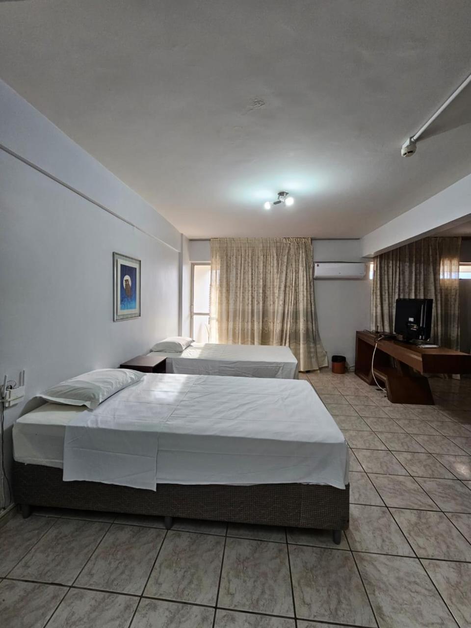 IKA Apart Hotel Brasília Buitenkant foto